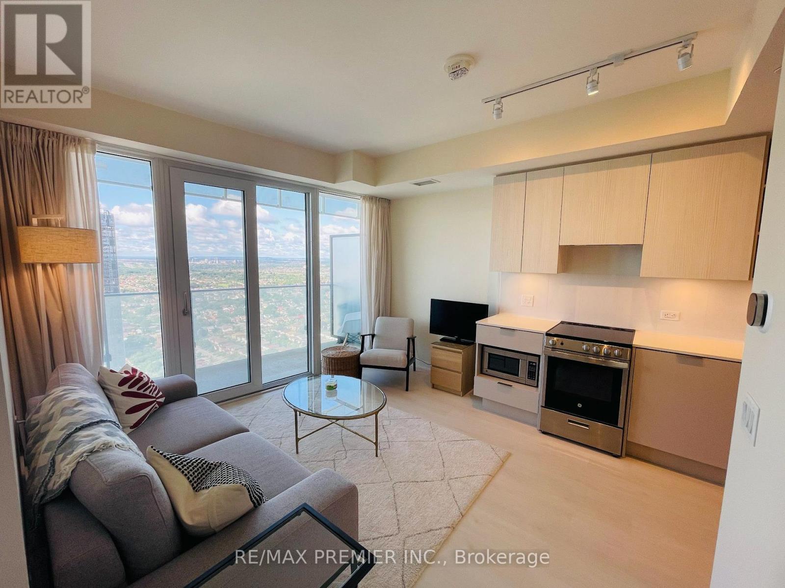 3407 - 3900 Confederation Parkway, Mississauga, Ontario  L5B 0M3 - Photo 4 - W12840638