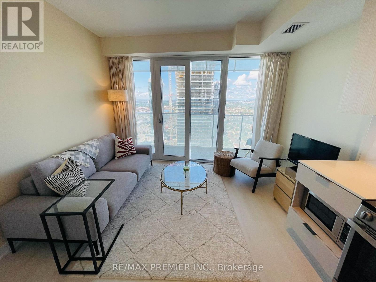 3407 - 3900 Confederation Parkway, Mississauga, Ontario  L5B 0M3 - Photo 6 - W12840638