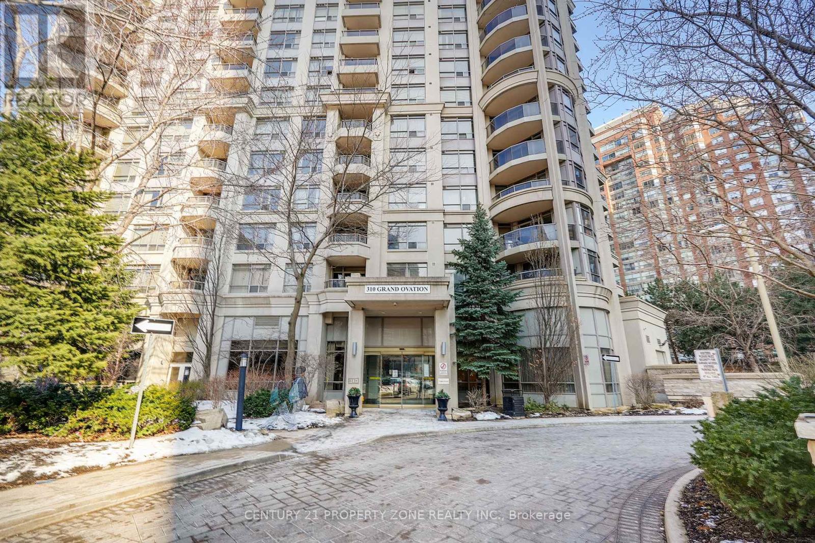 1703 - 310 Burnhamthorpe Road W, Mississauga, Ontario  L5B 4P9 - Photo 2 - W12840704