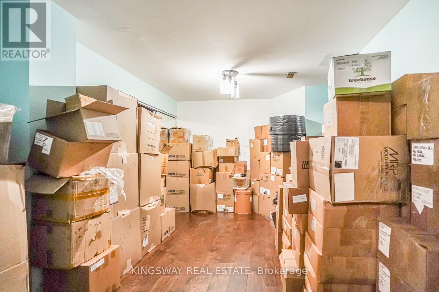 5969 Rayshaw Court, Mississauga, Ontario  L5M 2P4 - Photo 30 - W12840734