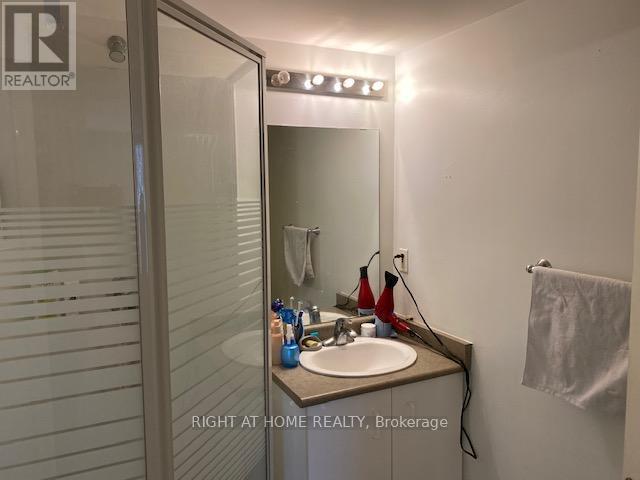 310 - 1460 Bishops Gate, Oakville, Ontario  L6M 4N5 - Photo 13 - W12840768