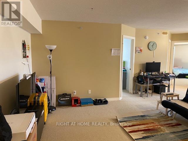 310 - 1460 Bishops Gate, Oakville, Ontario  L6M 4N5 - Photo 6 - W12840768