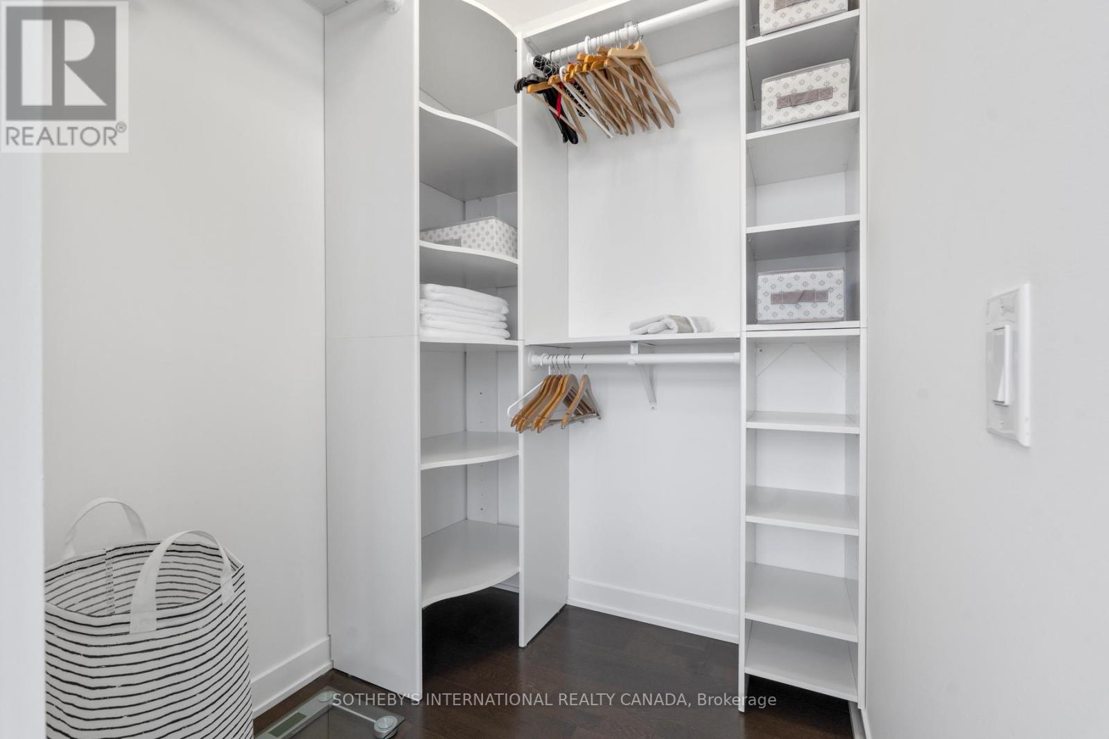 2605 - 88 Park Lawn Road, Toronto, Ontario  M8Y 0B5 - Photo 23 - W12840794