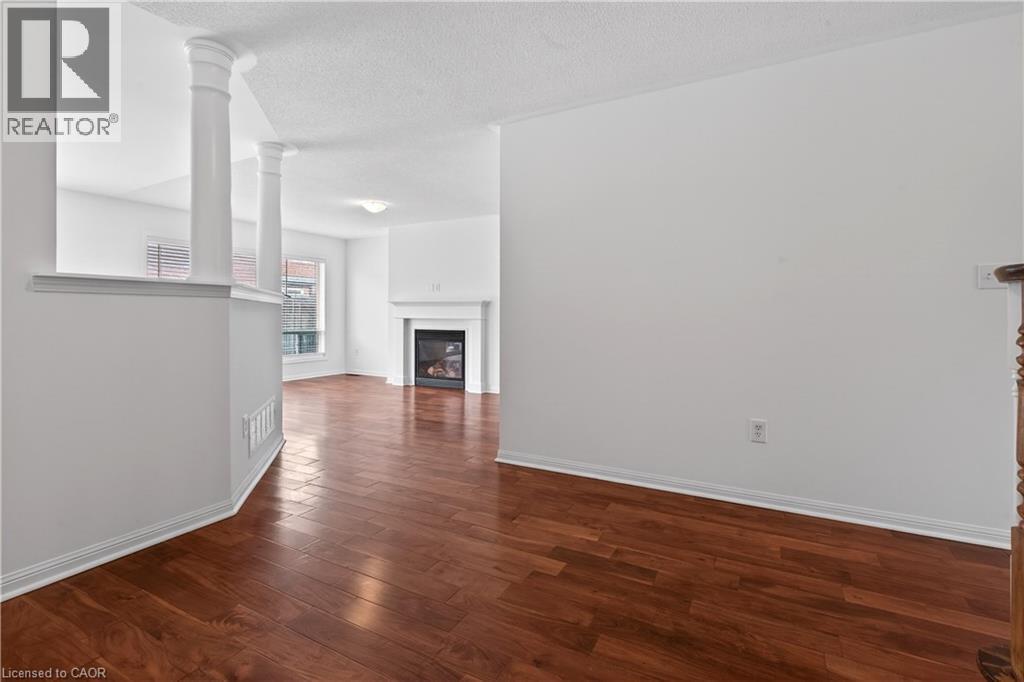 4063 Donnic Drive, Burlington, Ontario  L7M 0A5 - Photo 8 - 40807126