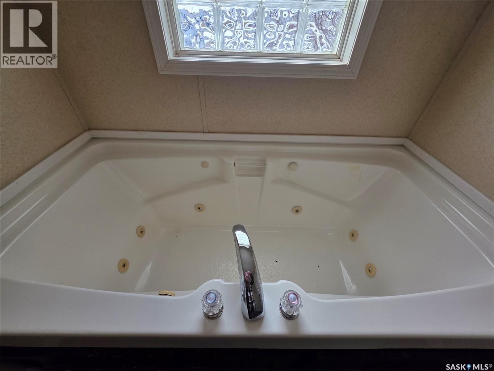 10 2004 Alice Road, Estevan, Saskatchewan  S4A 3A7 - Photo 27 - SK029618