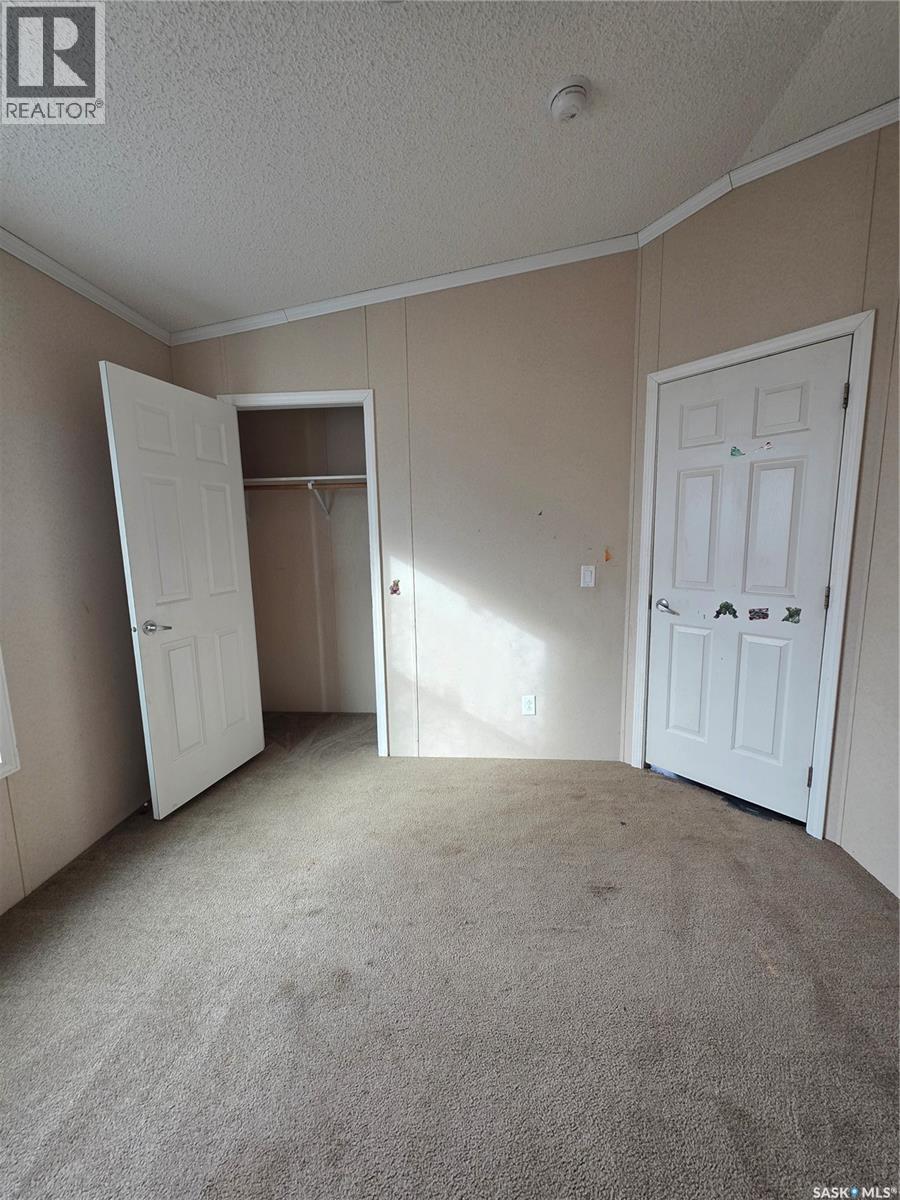 10 2004 Alice Road, Estevan, Saskatchewan  S4A 3A7 - Photo 31 - SK029618