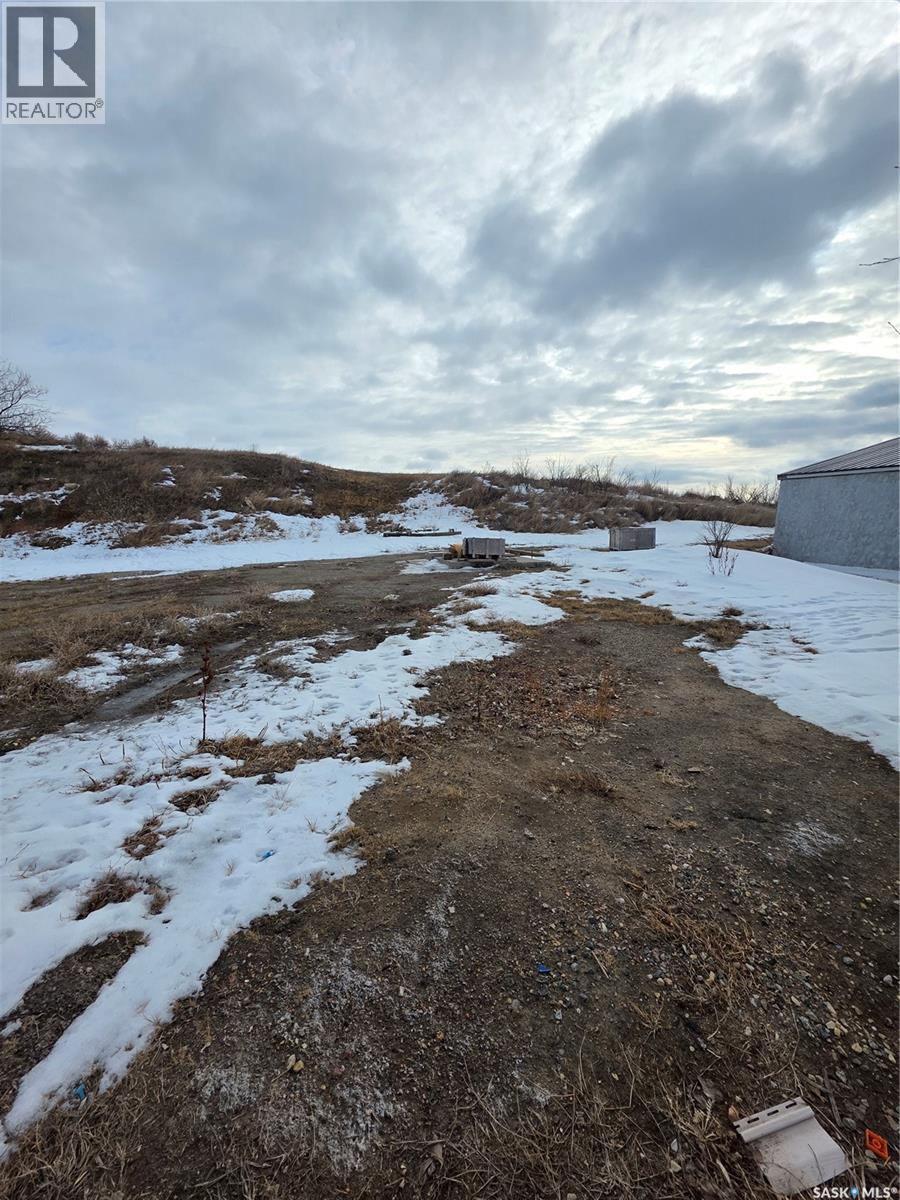 10 2004 Alice Road, Estevan, Saskatchewan  S4A 3A7 - Photo 46 - SK029618