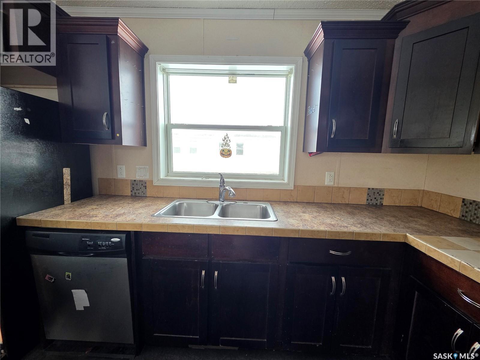 10 2004 Alice Road, Estevan, Saskatchewan  S4A 3A7 - Photo 7 - SK029618