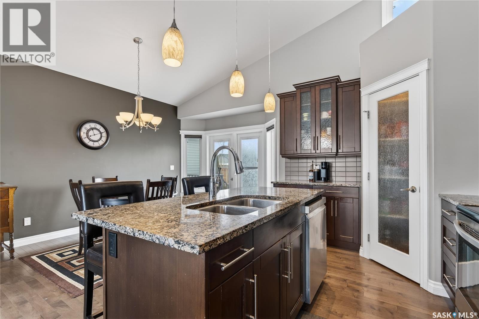 606 Hargreaves Lane, Saskatoon, Saskatchewan  S7R 0H7 - Photo 5 - SK029580