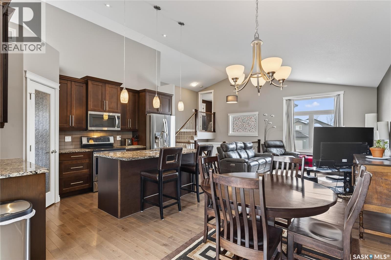 606 Hargreaves Lane, Saskatoon, Saskatchewan  S7R 0H7 - Photo 8 - SK029580