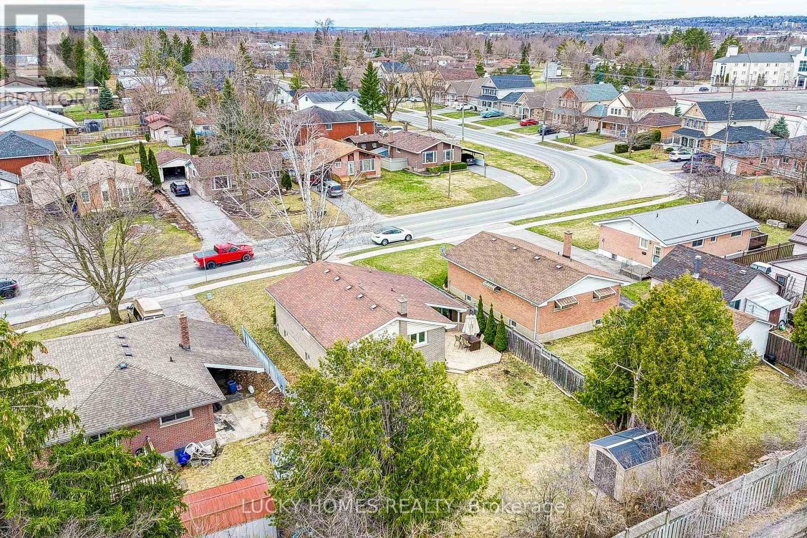 711 Otonabee Drive E, Peterborough, Ontario  M1B 6B2 - Photo 16 - X12840606