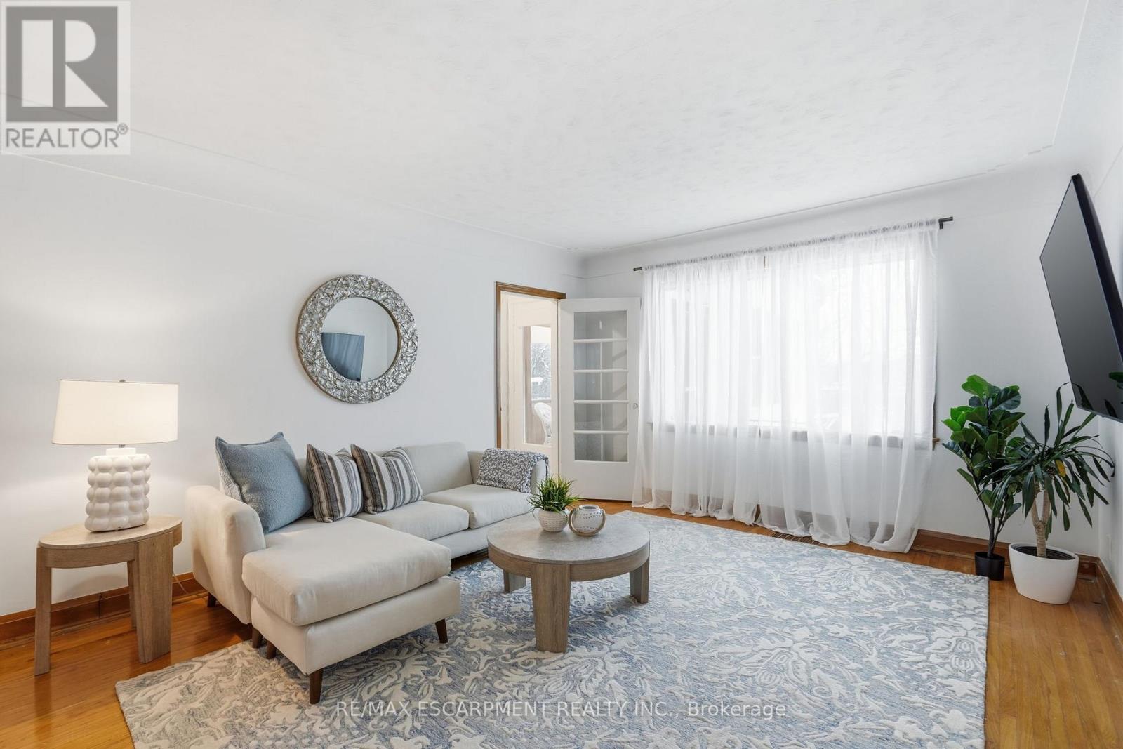 170 Dufferin Street, Hamilton, Ontario  L8S 3N5 - Photo 11 - X12840646