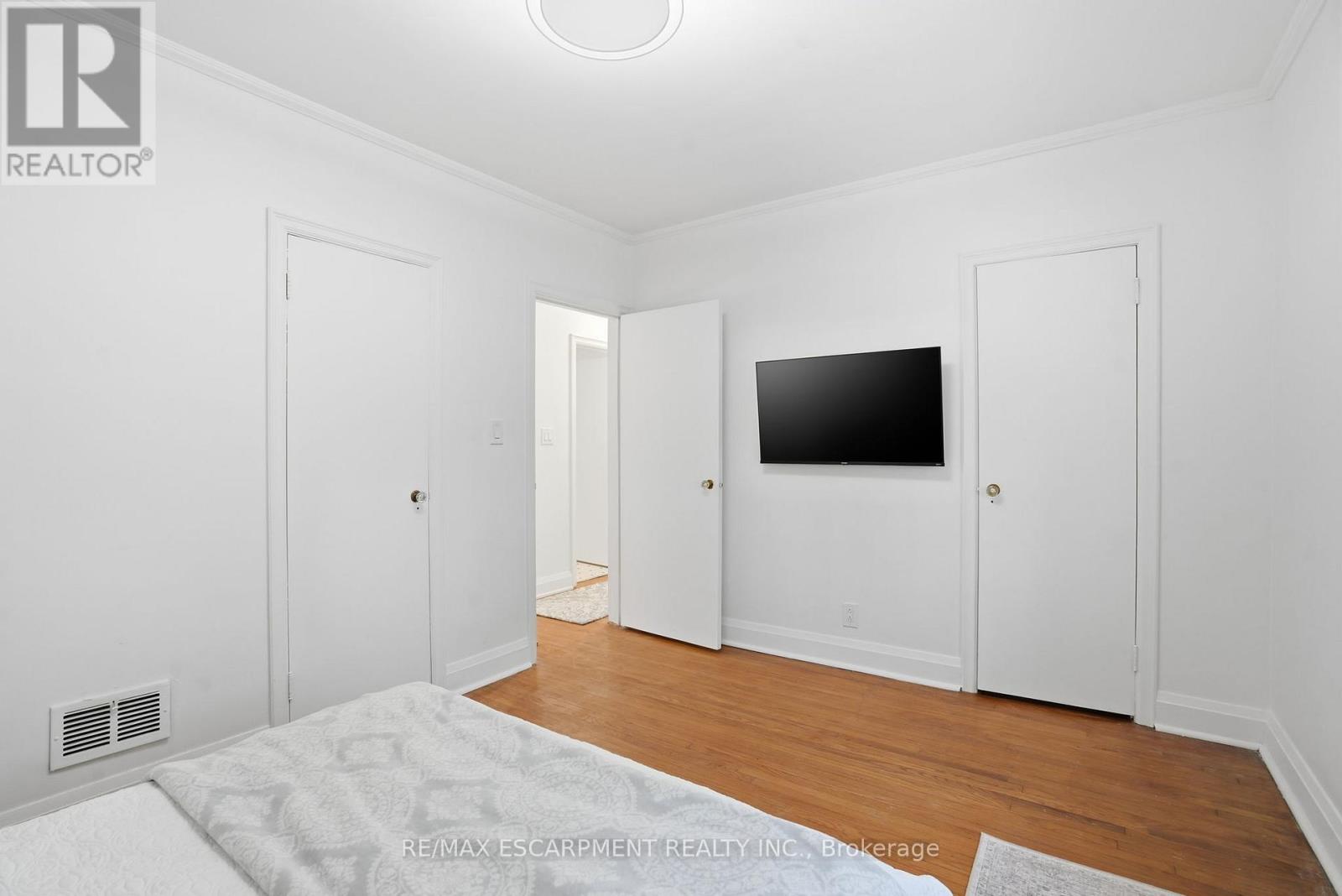 170 Dufferin Street, Hamilton, Ontario  L8S 3N5 - Photo 26 - X12840646