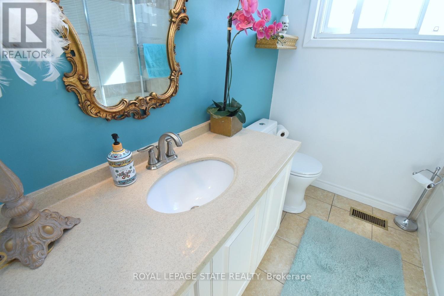 158 Clifton Downs Road, Hamilton, Ontario  L9C 2P6 - Photo 25 - X12840664