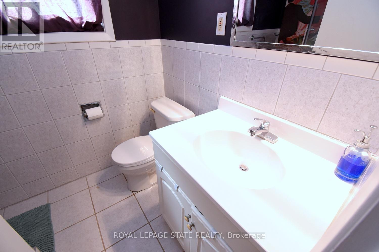 158 Clifton Downs Road, Hamilton, Ontario  L9C 2P6 - Photo 32 - X12840664