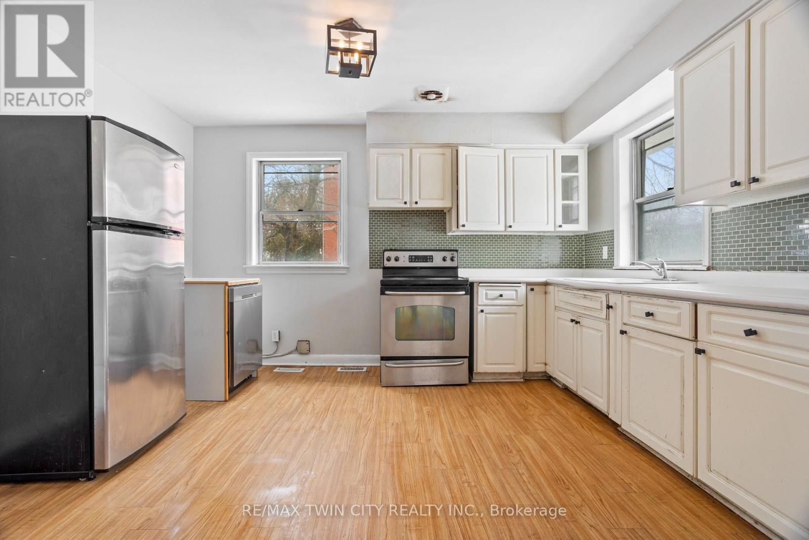 261 Water Street, Guelph, Ontario  N1G 1B6 - Photo 13 - X12840678