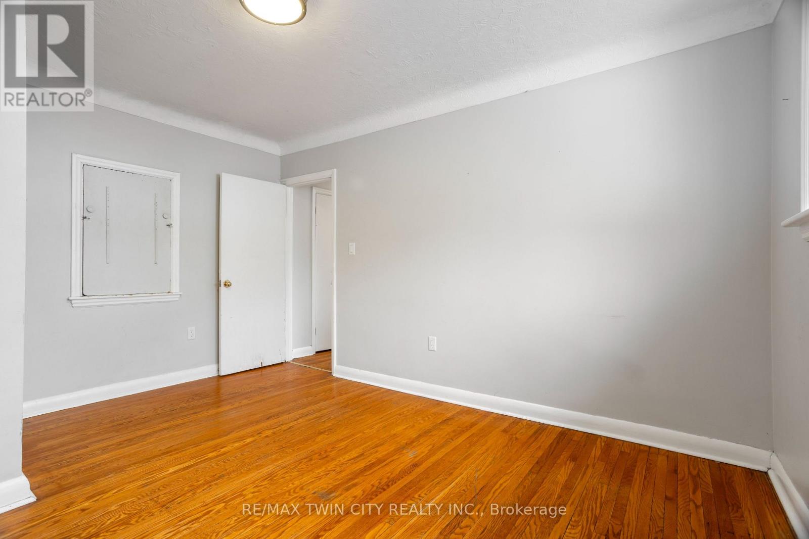 261 Water Street, Guelph, Ontario  N1G 1B6 - Photo 27 - X12840678