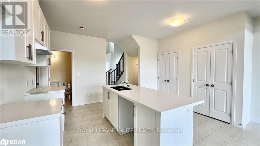 10 Oakmont Drive, Loyalist, Ontario  K0H 1G0 - Photo 22 - X12840690