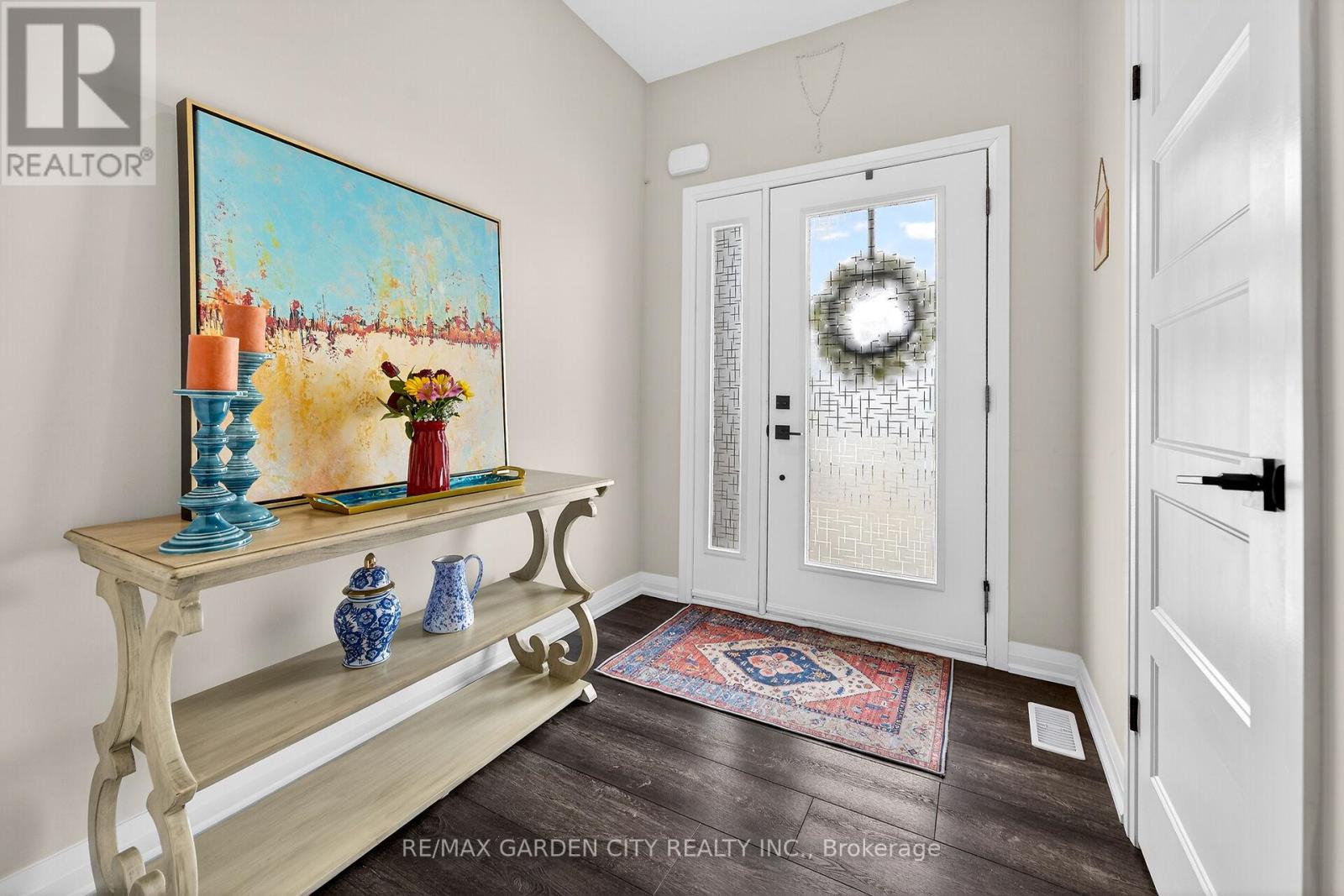 32 Jayla Lane, West Lincoln, Ontario  L0R 2A0 - Photo 2 - X12840776