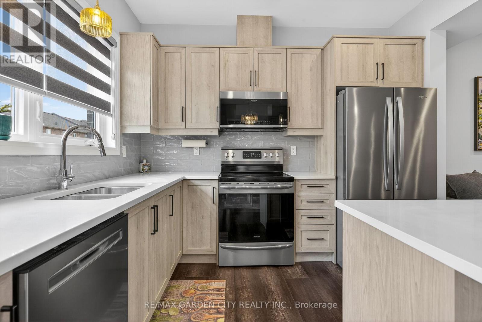 32 Jayla Lane, West Lincoln, Ontario  L0R 2A0 - Photo 7 - X12840776