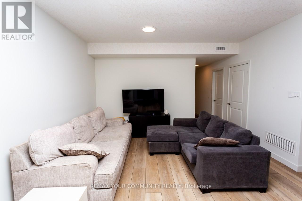 163 - 824 Woolwich Street, Guelph/eramosa, Ontario  N1H 0E1 - Photo 13 - X12840832