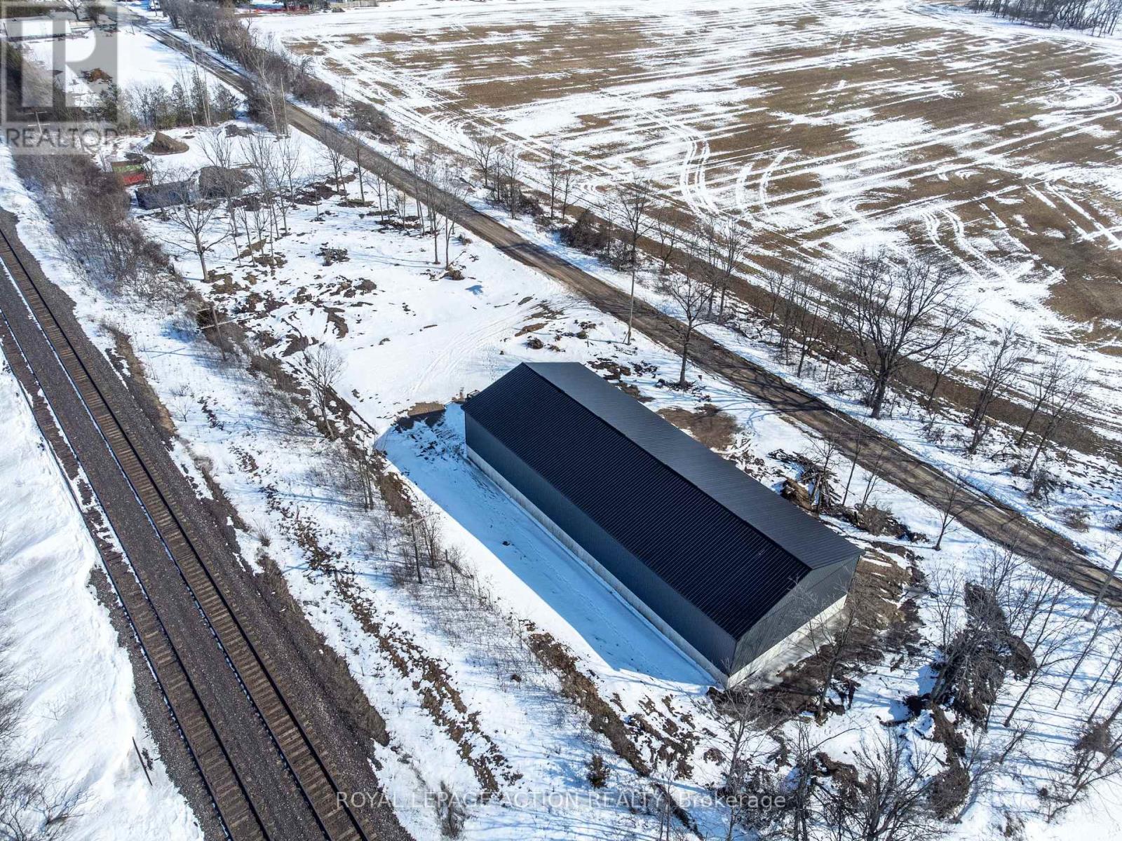 77 Railway Street W, Blandford-Blenheim, Ontario  N0J 1V0 - Photo 10 - X12840856