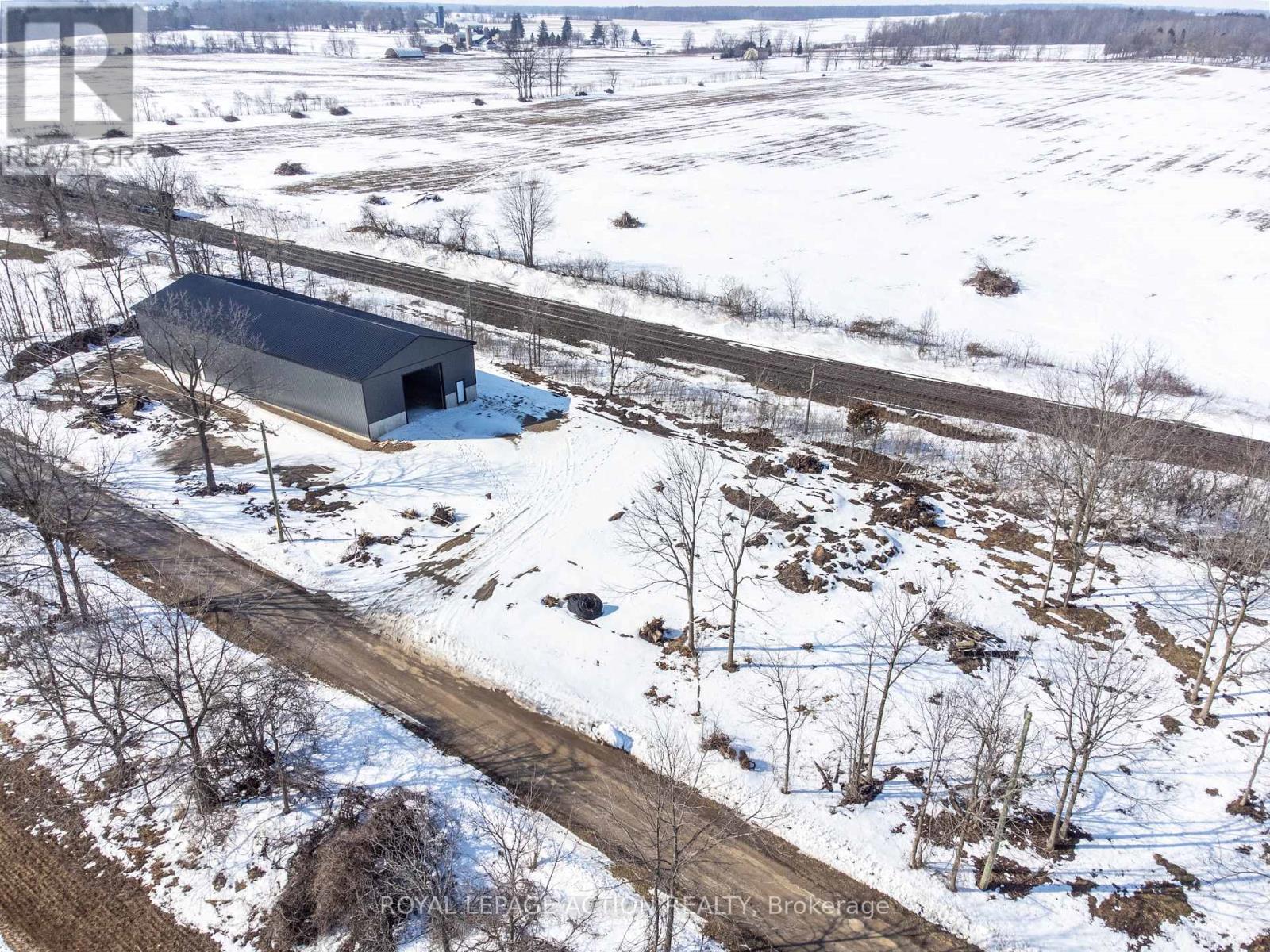 77 Railway Street W, Blandford-Blenheim, Ontario  N0J 1V0 - Photo 3 - X12840856