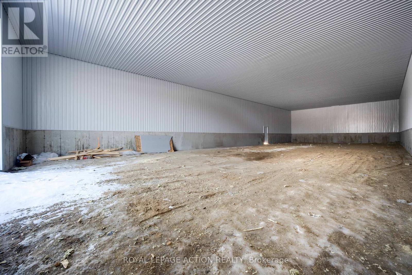 77 Railway Street W, Blandford-Blenheim, Ontario  N0J 1V0 - Photo 5 - X12840856