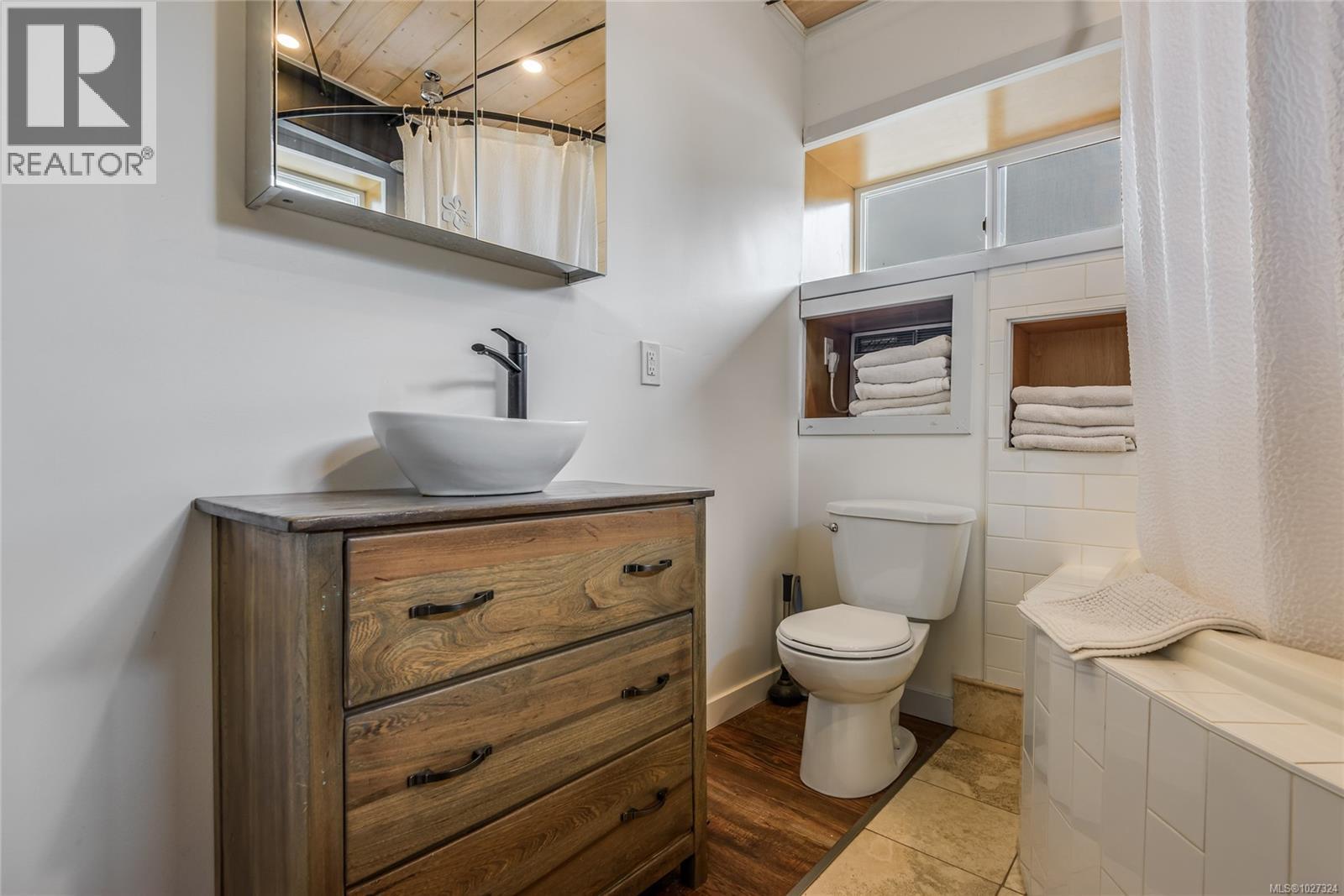 8947 Clarkson Ave, Black Creek, British Columbia  V9T 1B2 - Photo 63 - 1027324