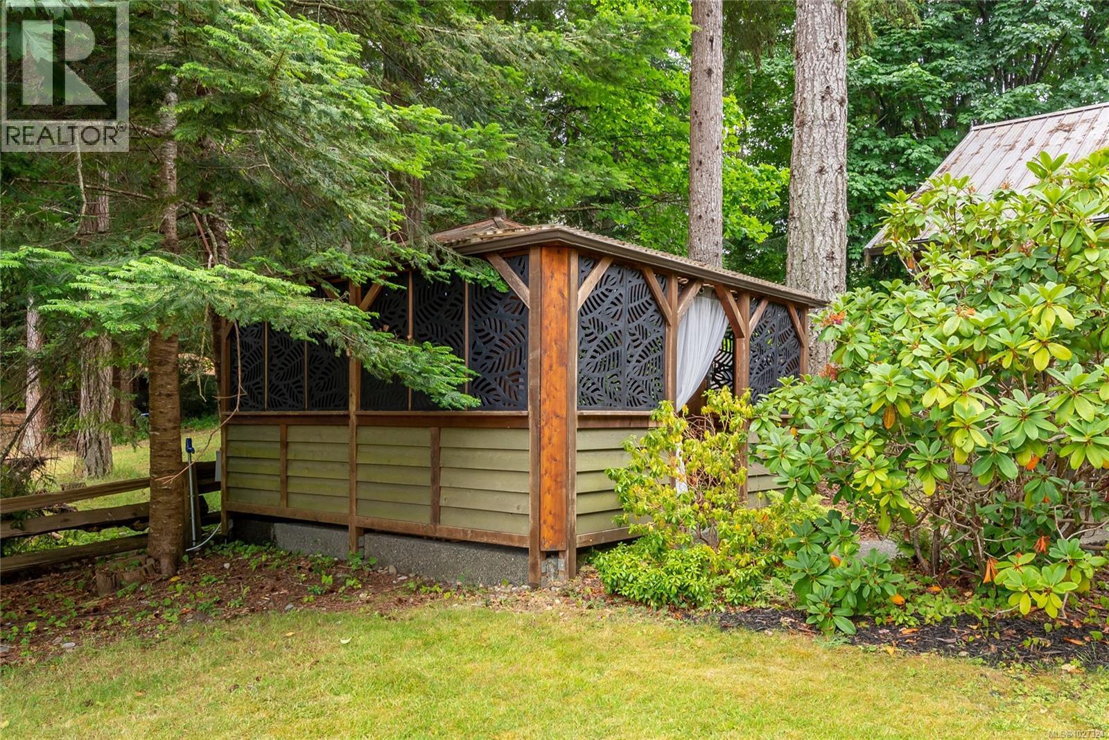 8947 Clarkson Ave, Black Creek, British Columbia  V9T 1B2 - Photo 95 - 1027324