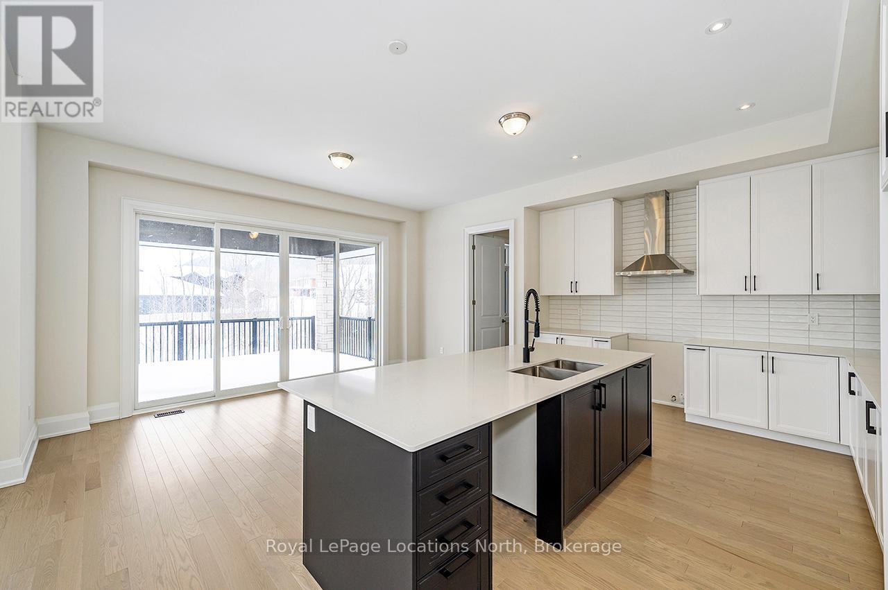 113 Clement Lane, Blue Mountains, Ontario  N0H 1J0 - Photo 14 - X12824812