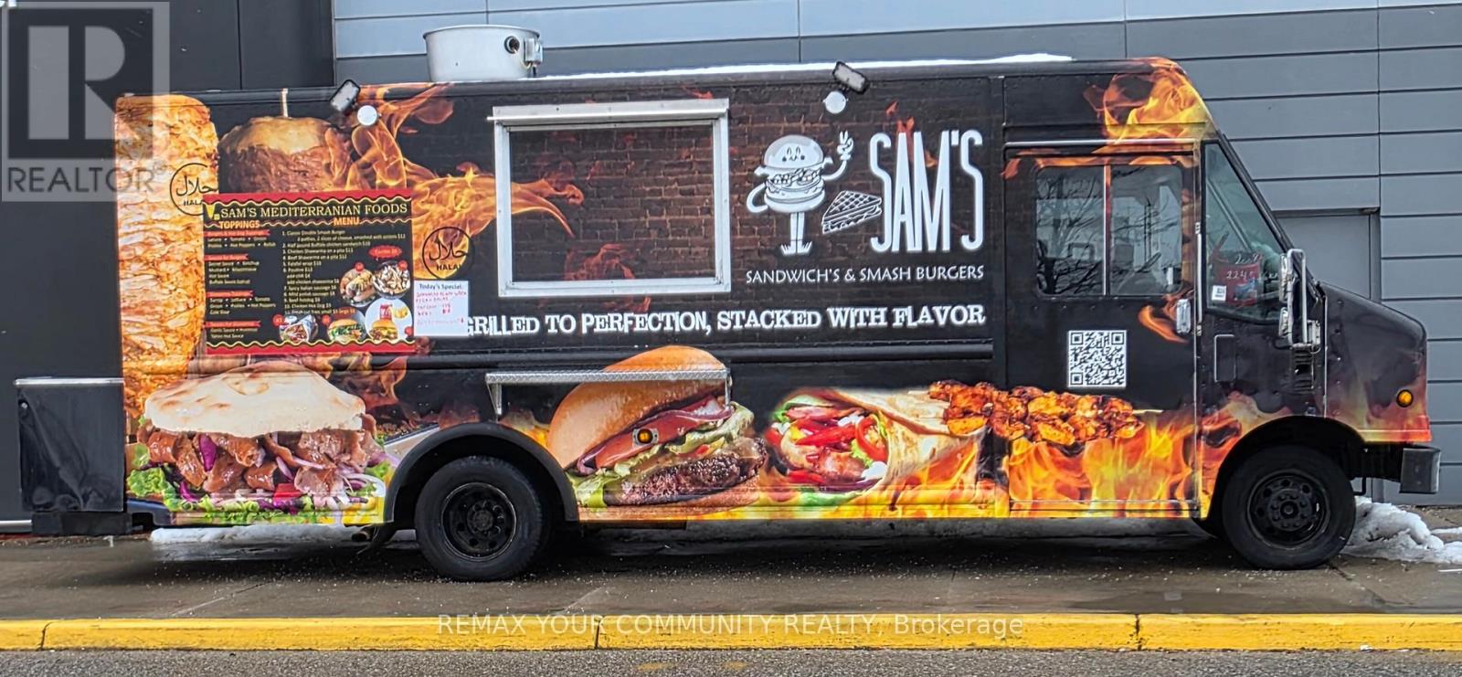 250 Silver Linden Dr (Food Truck) Drive, Richmond Hill, Ontario  L4B 4W7 - Photo 2 - N12840650