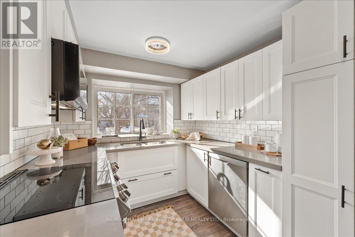 1793 Walnut Lane, Pickering, Ontario  L1V 2X5 - Photo 6 - E12819036