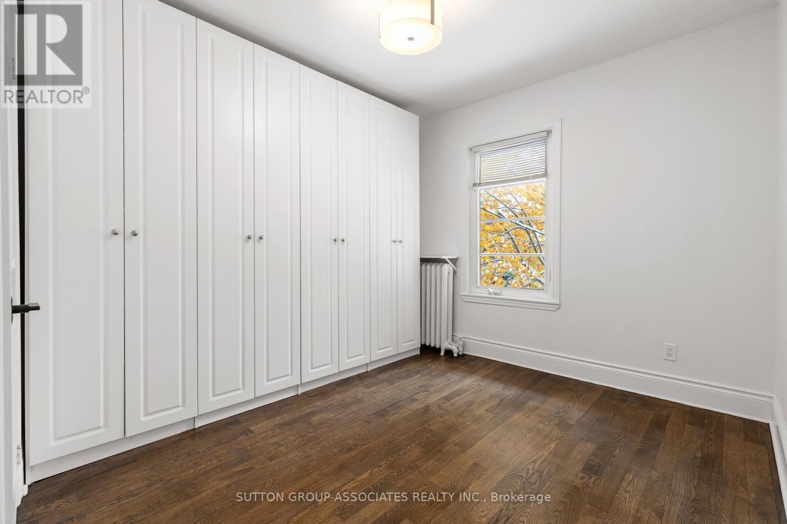 35 Highview Crescent, Toronto, Ontario  M6H 2Y3 - Photo 20 - W12836890