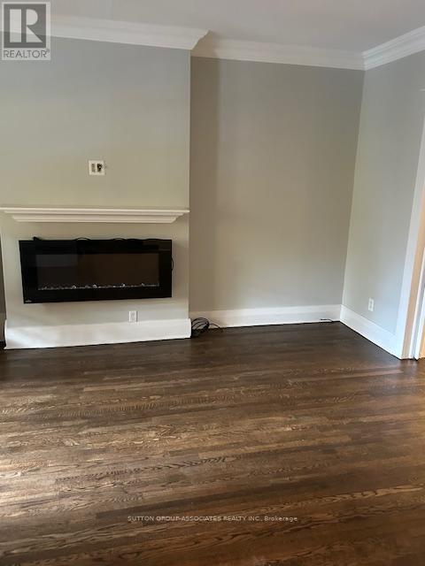 35 Highview Crescent, Toronto, Ontario  M6H 2Y3 - Photo 5 - W12836890