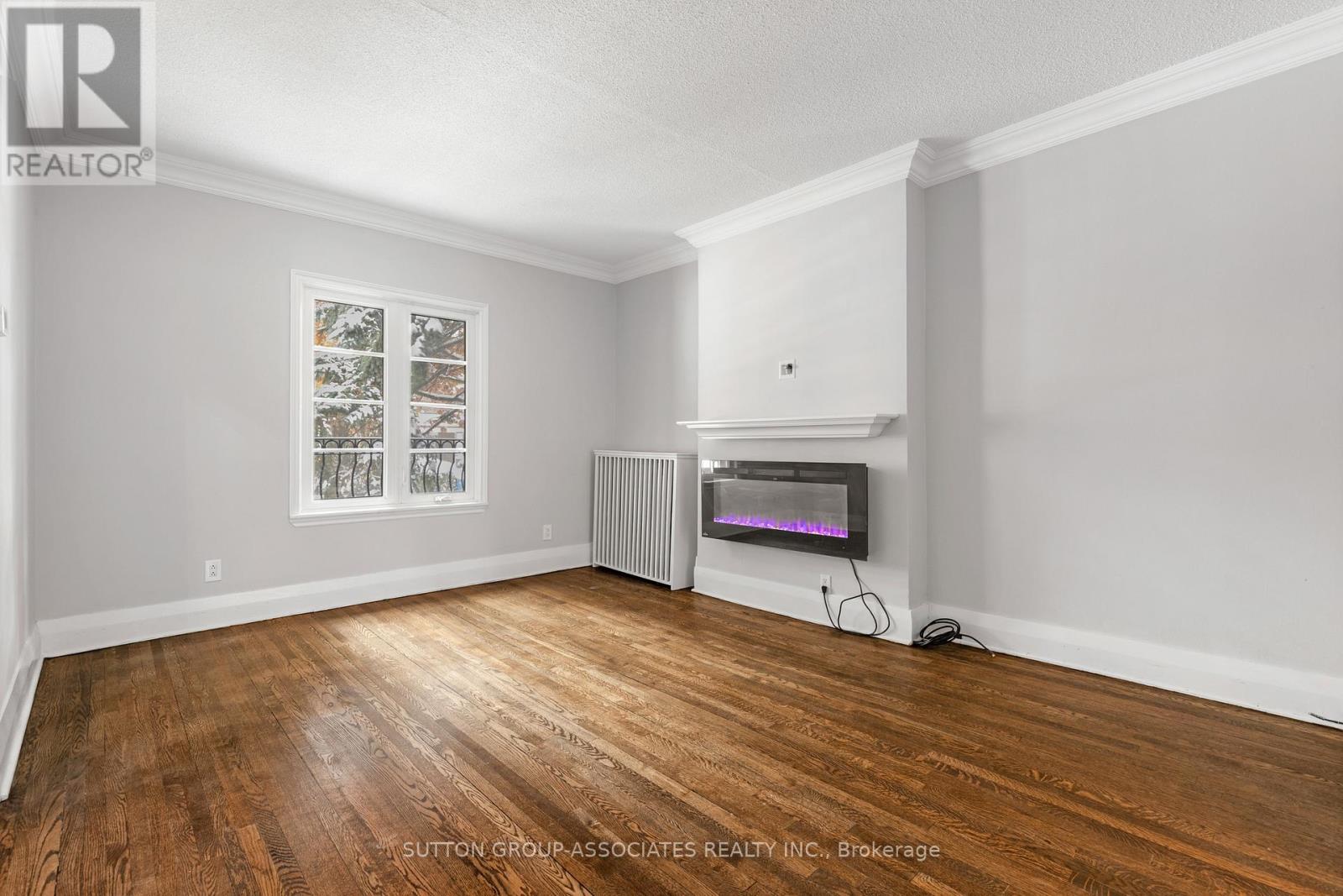 35 Highview Crescent, Toronto, Ontario  M6H 2Y3 - Photo 33 - W12836890