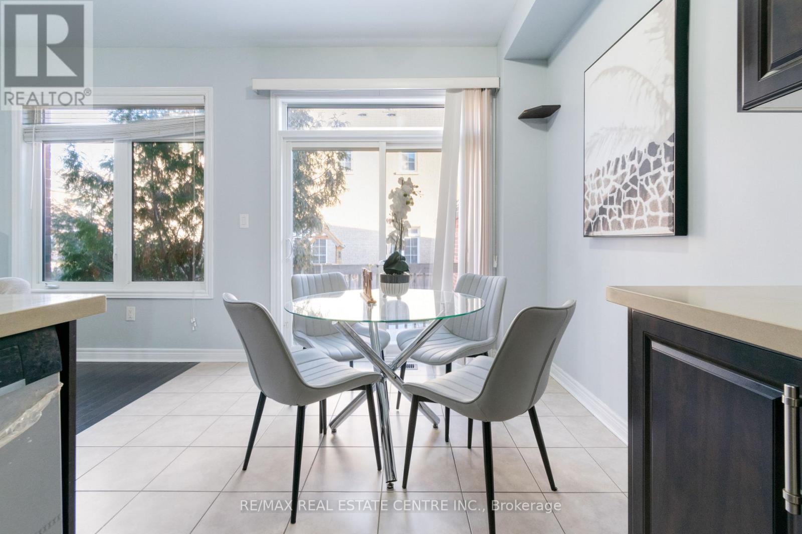 49 Wardsville Drive, Brampton, Ontario  L6Y 0T7 - Photo 29 - W12840572