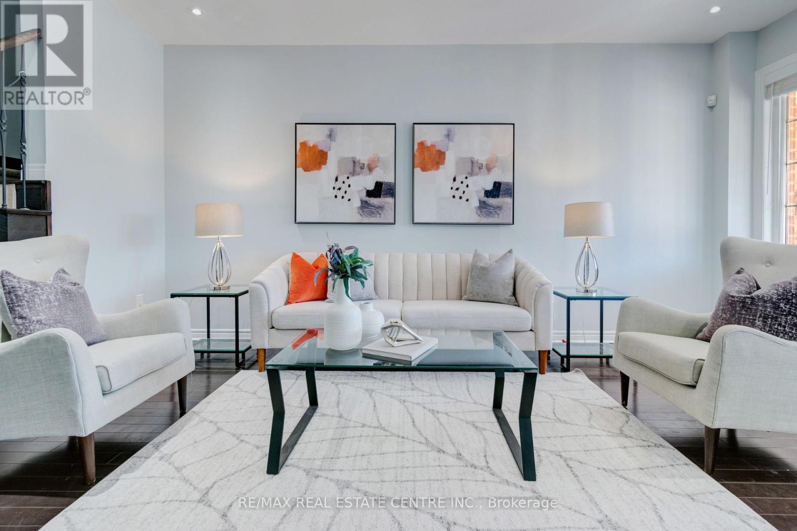 49 Wardsville Drive, Brampton, Ontario  L6Y 0T7 - Photo 8 - W12840572