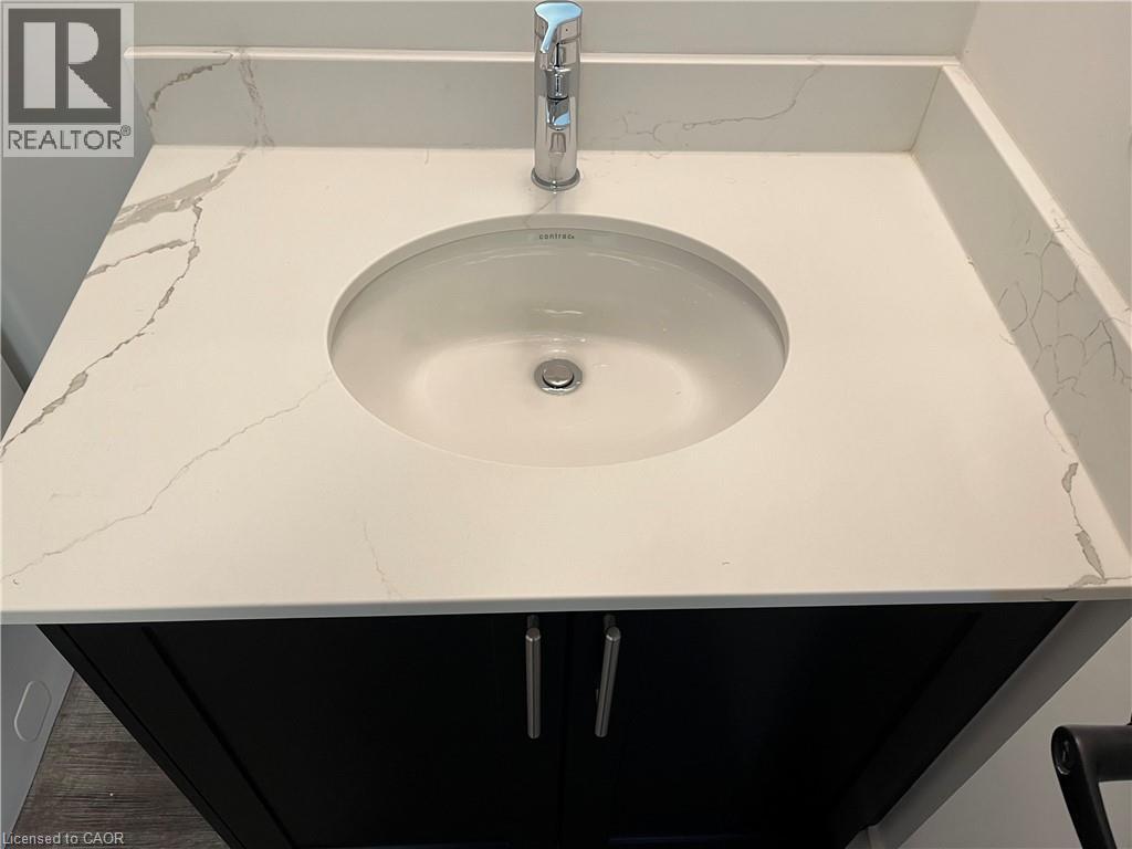 107 Roger Street Unit# 401, Waterloo, Ontario N2J 0G3 - Photo 13 - 40809280