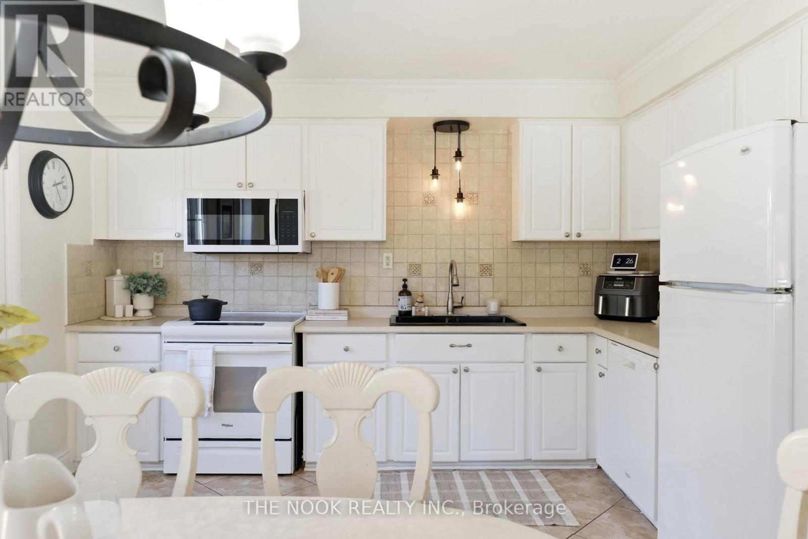 181 Edward Street W, Clarington, Ontario  L1B 1E6 - Photo 12 - E12840872