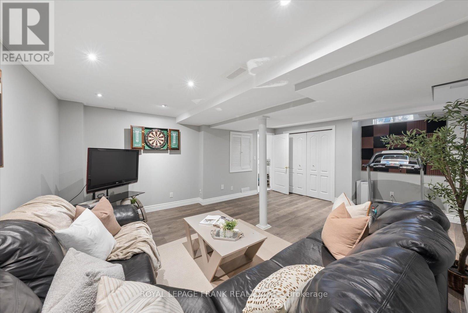 19 Portage Trail, Whitby, Ontario  L1N 9R3 - Photo 24 - E12840902