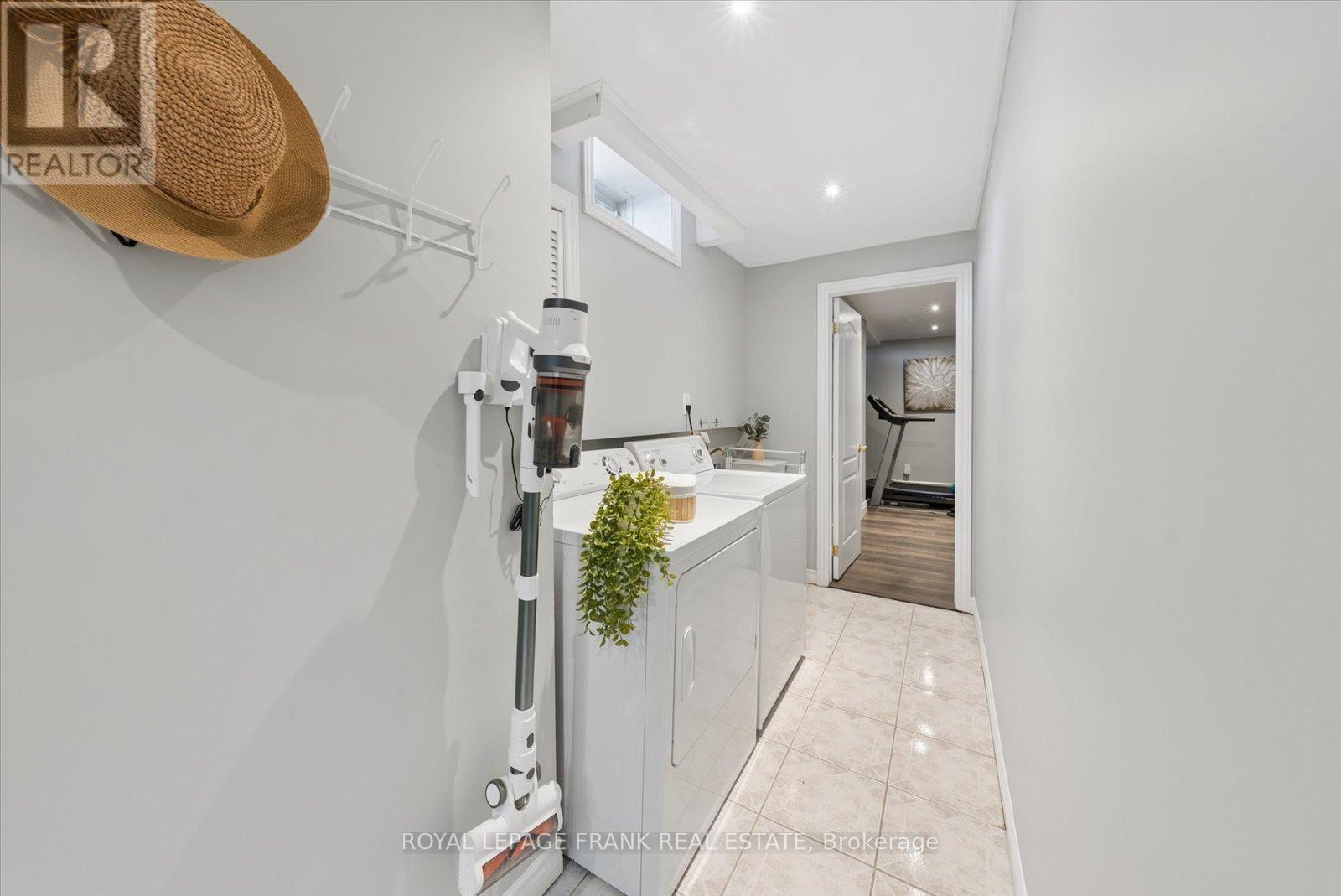 19 Portage Trail, Whitby, Ontario  L1N 9R3 - Photo 25 - E12840902