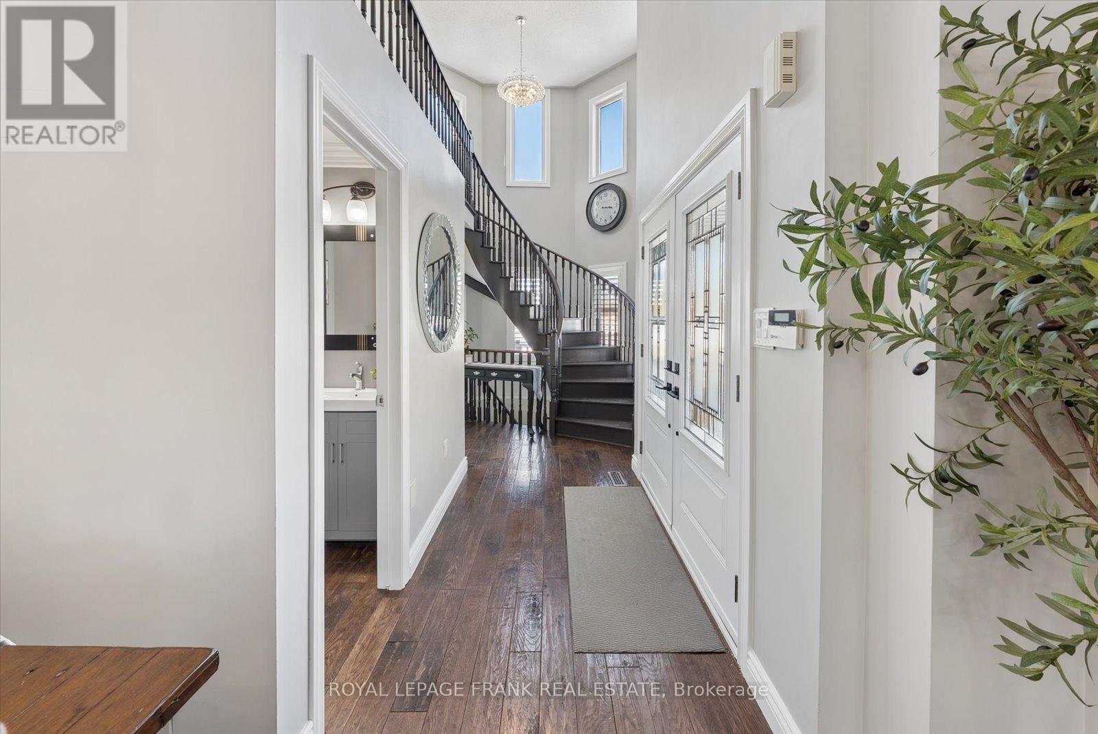 19 Portage Trail, Whitby, Ontario  L1N 9R3 - Photo 5 - E12840902