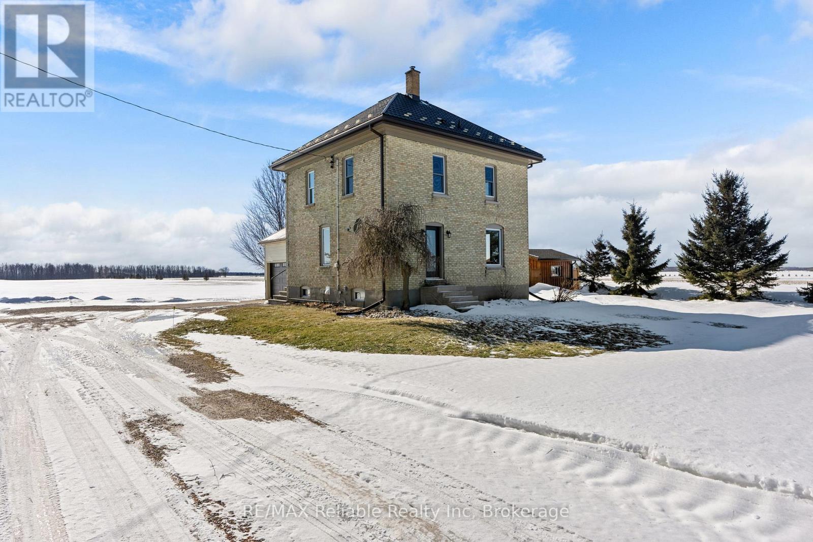 43497 Winthrop Road, Huron East, Ontario  N0K 1E0 - Photo 2 - X12840950