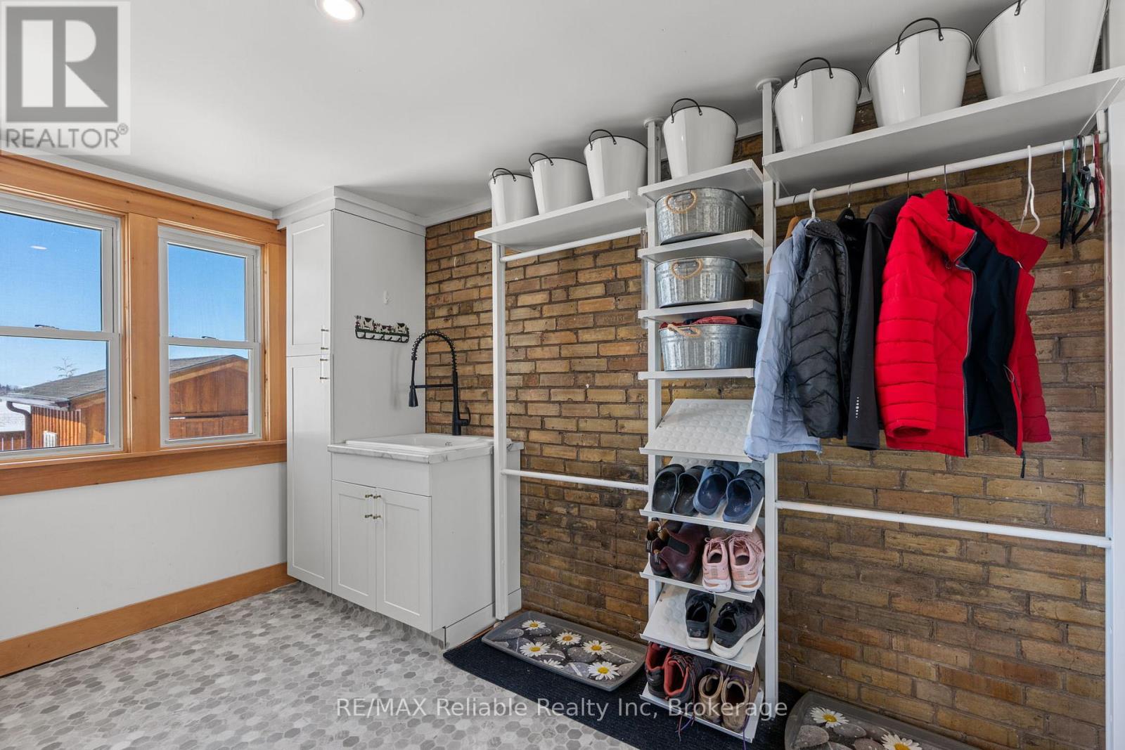 43497 Winthrop Road, Huron East, Ontario  N0K 1E0 - Photo 22 - X12840950