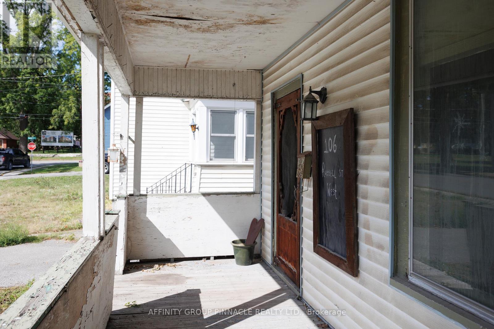 106 Russell Street W, Kawartha Lakes, Ontario  K9V 2X4 - Photo 4 - X12840874