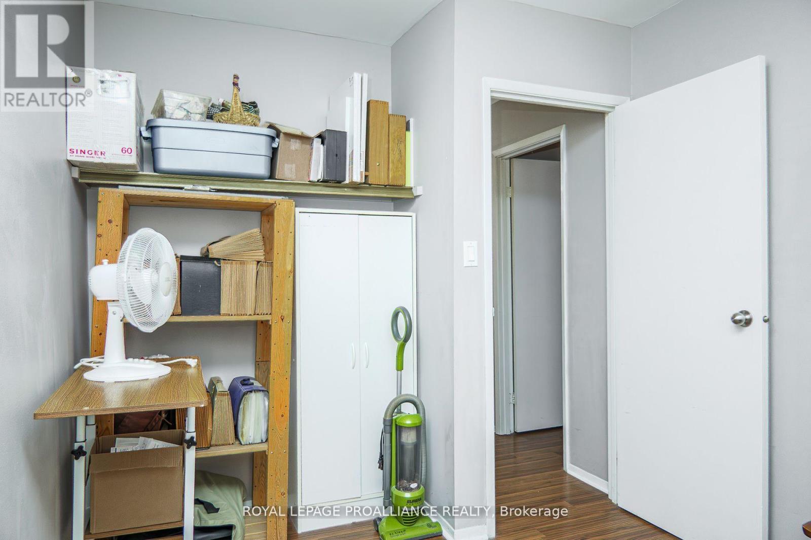 28 - 161 Bay Street, Quinte West, Ontario  K8V 1H9 - Photo 16 - X12840984