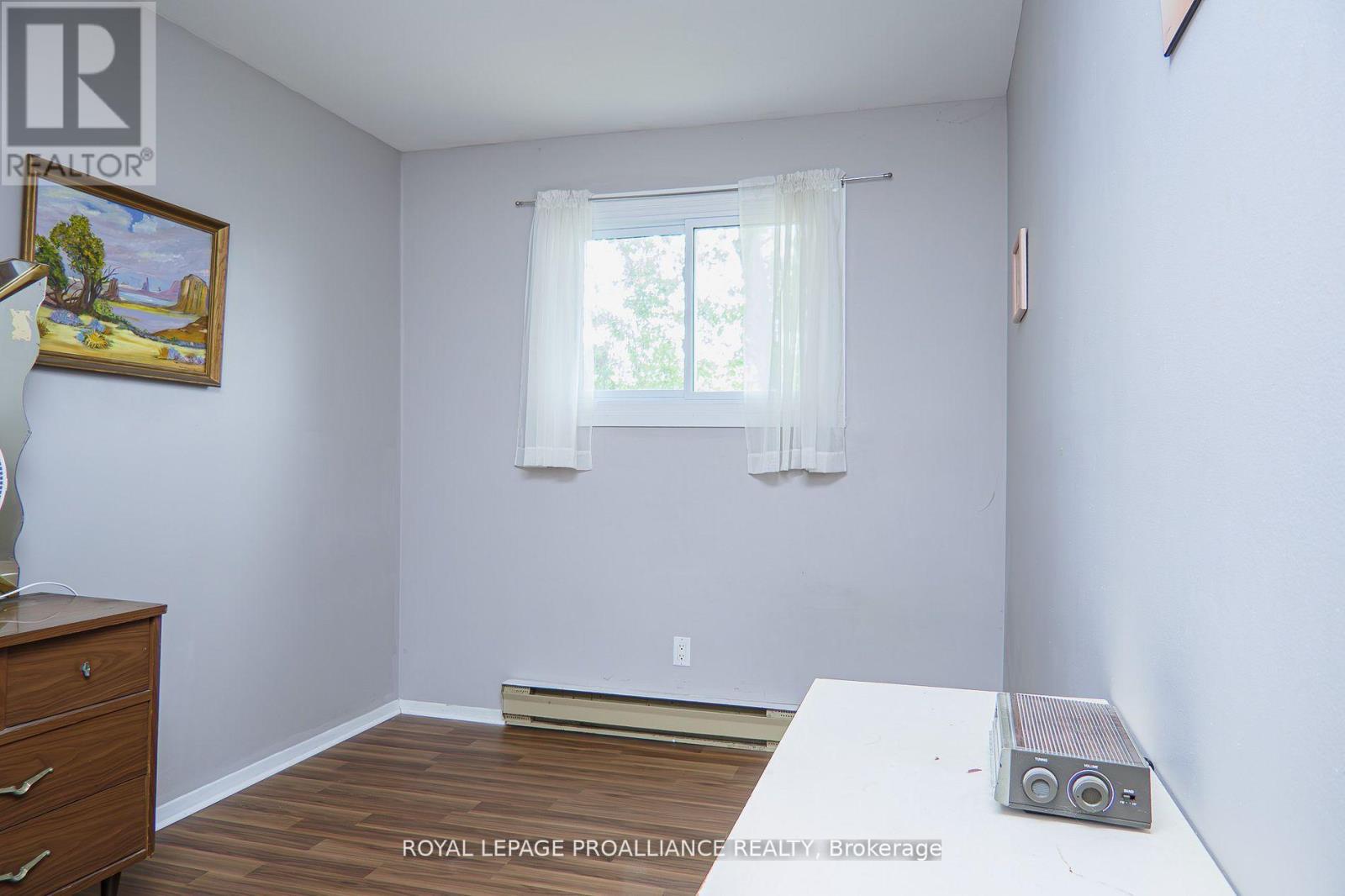 28 - 161 Bay Street, Quinte West, Ontario  K8V 1H9 - Photo 20 - X12840984