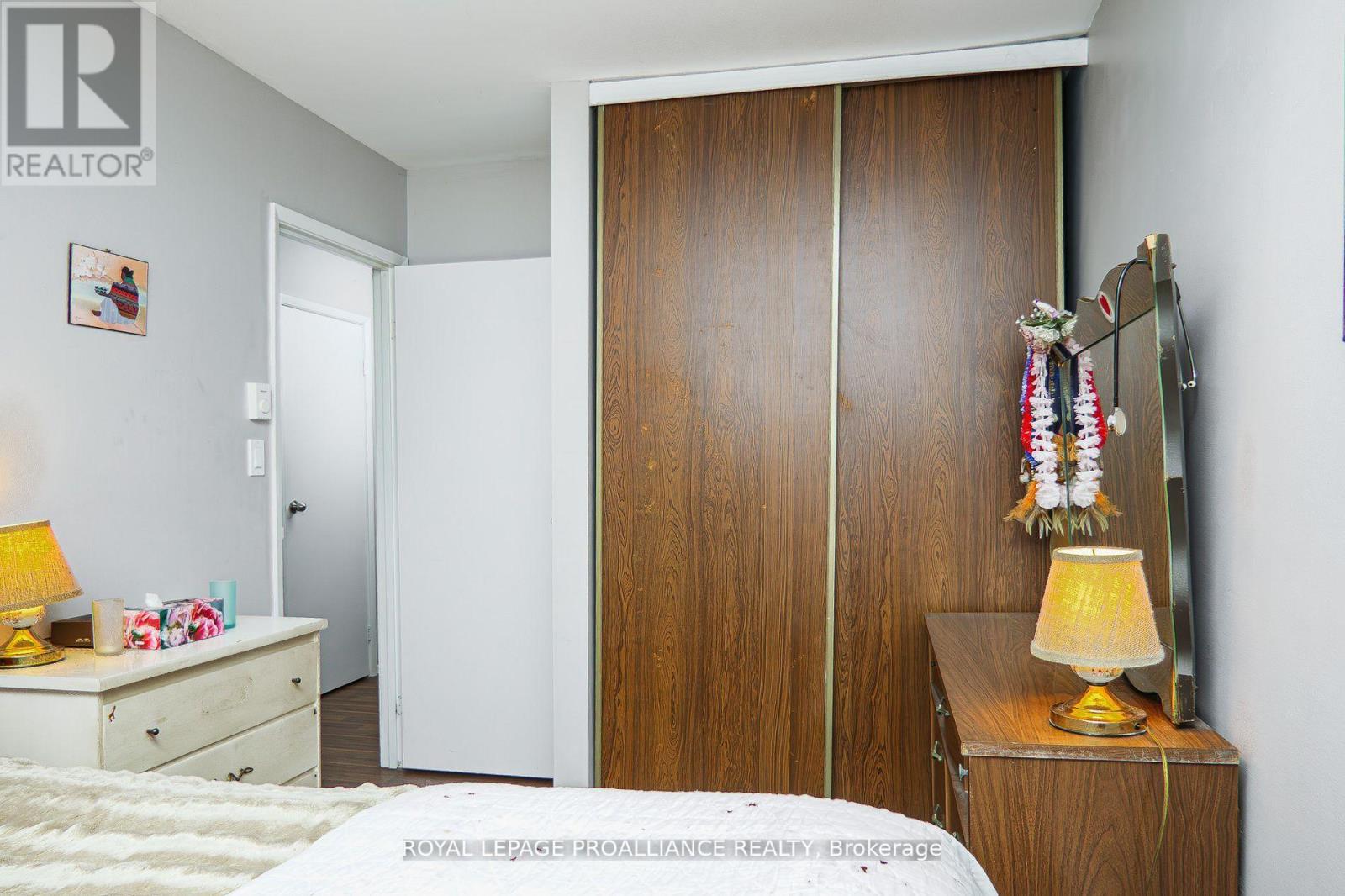 28 - 161 Bay Street, Quinte West, Ontario  K8V 1H9 - Photo 21 - X12840984