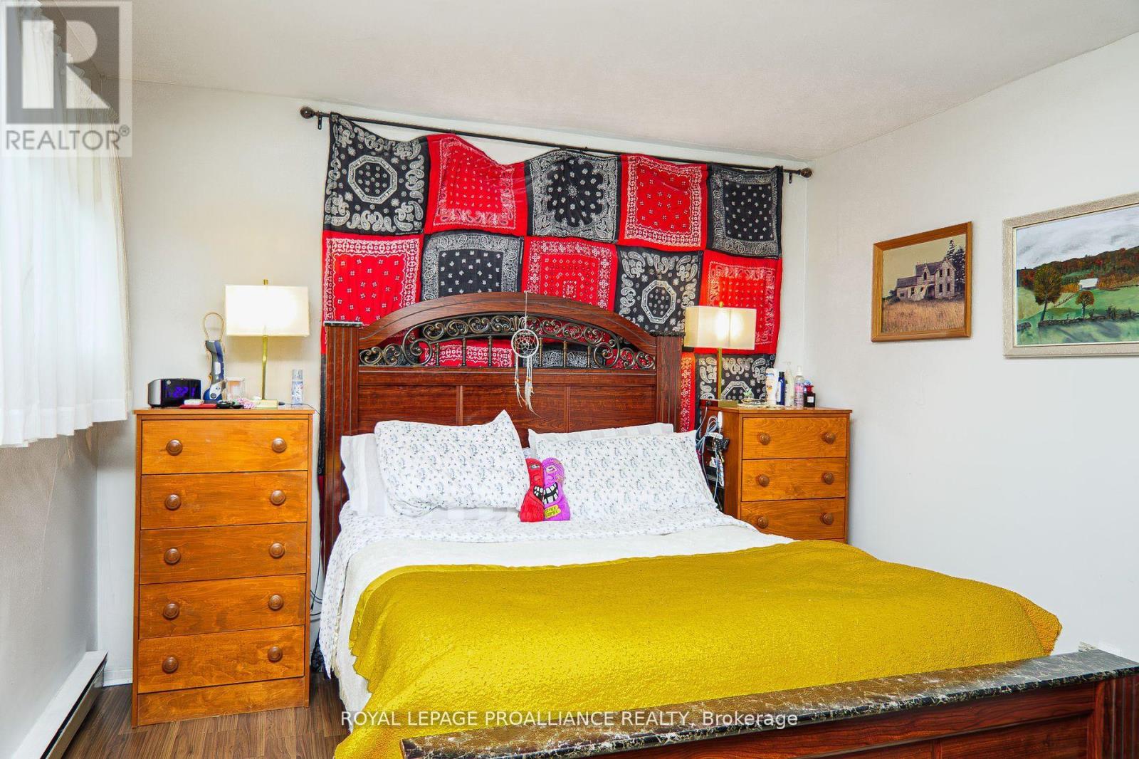 28 - 161 Bay Street, Quinte West, Ontario  K8V 1H9 - Photo 24 - X12840984